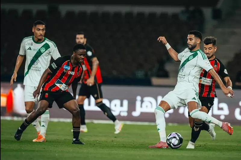 الأهلي والرياض